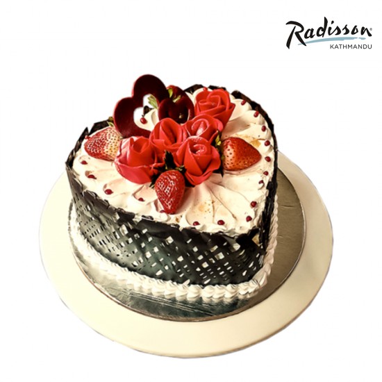 Black Forest Cake - 2 lbs.