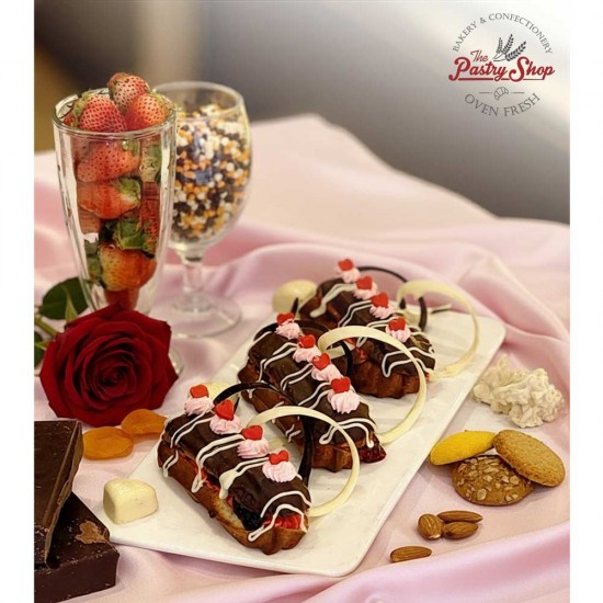 Valentines Special Mixberry Eclairs (4 pcs)