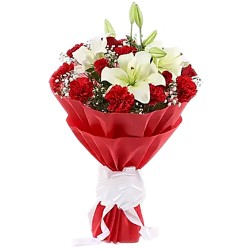Beautiful Reds & Whites Bouquet