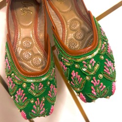 Emerald Flora Jutti Emerald Flora Jutti