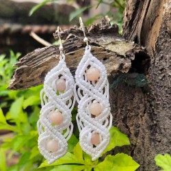 Handmade Teardrop Macramé Earrings Handmade Teardrop Macramé Earrings