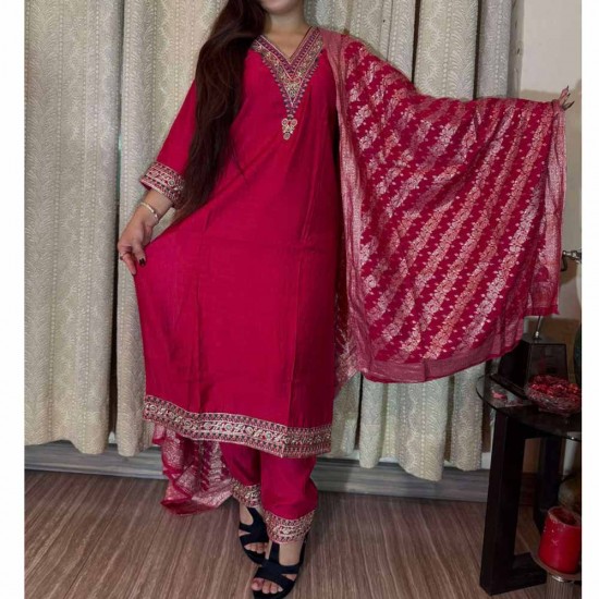 Avni Pink Embroidered Kurta Set with Brocade Dupatta