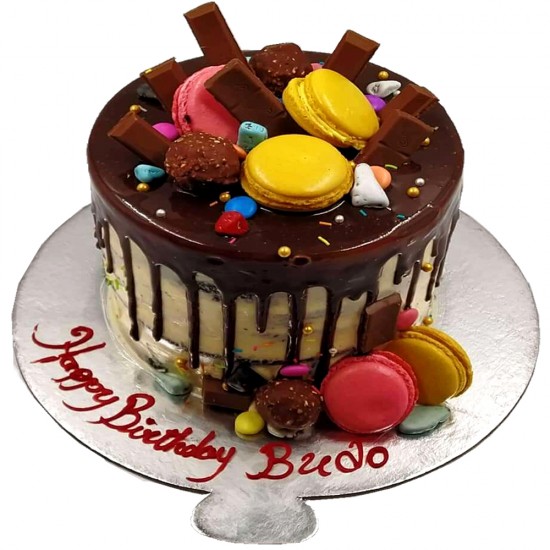 Chocolate Cake with Macaroons Toppings - 2 lbs